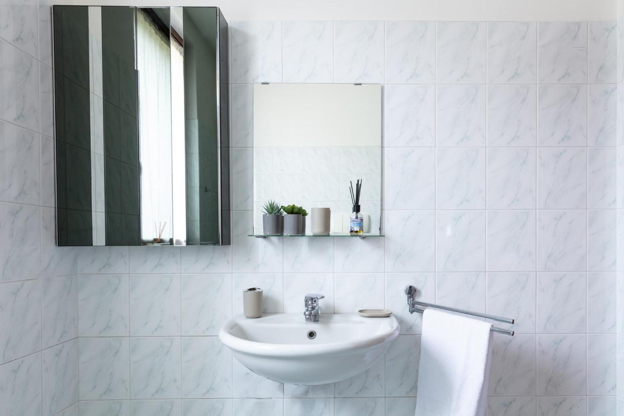 Dehomes - Relax & Business Apartments Buccinasco Buitenkant foto